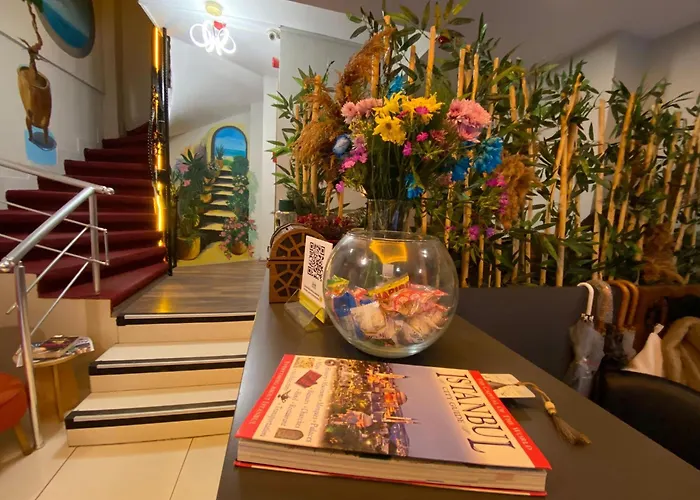 Kadikoey Linda Hotel